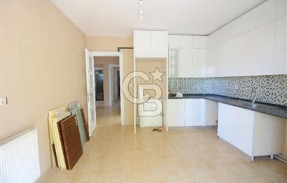 Gaziemir Sarnıç'ta Merkezi Konumda Bahçeli 3+1 Kiralık Daire