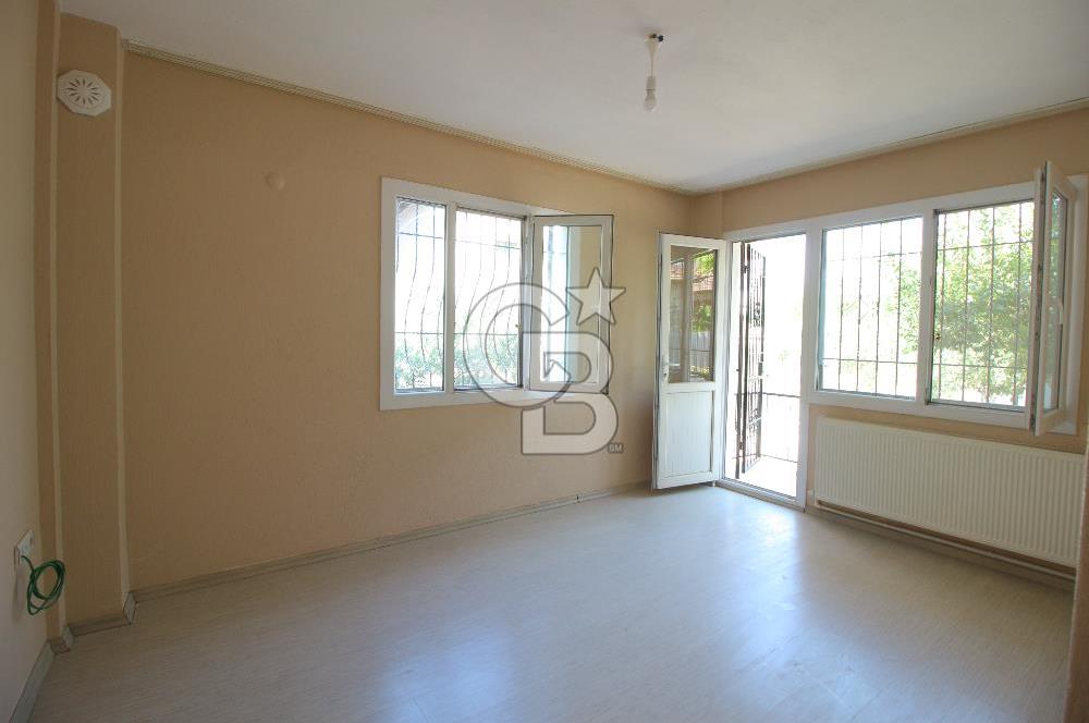 Gaziemir Sarnıç'ta Merkezi Konumda Bahçeli 3+1 Kiralık Daire