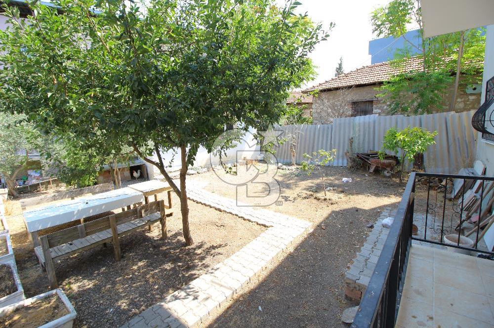 Gaziemir Sarnıç'ta Merkezi Konumda Bahçeli 3+1 Kiralık Daire