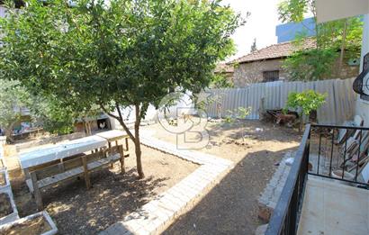 Gaziemir Sarnıç'ta Merkezi Konumda Bahçeli 3+1 Kiralık Daire