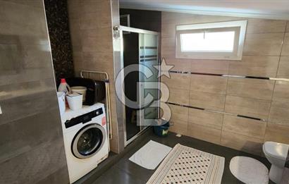 YAKAKÖY'DE HARİKA FIRSAT! BAHÇELİ 5+1 TRİPLEKS MÜSTAKİL EV