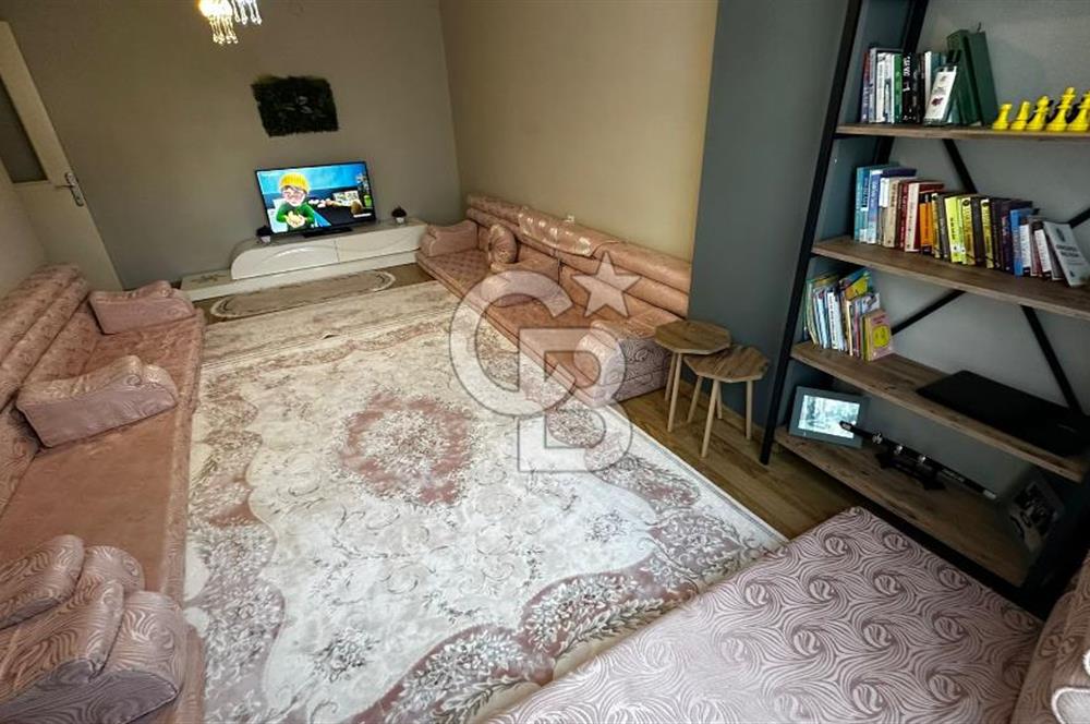 Yenidoğan 'da satılık ara kat daire