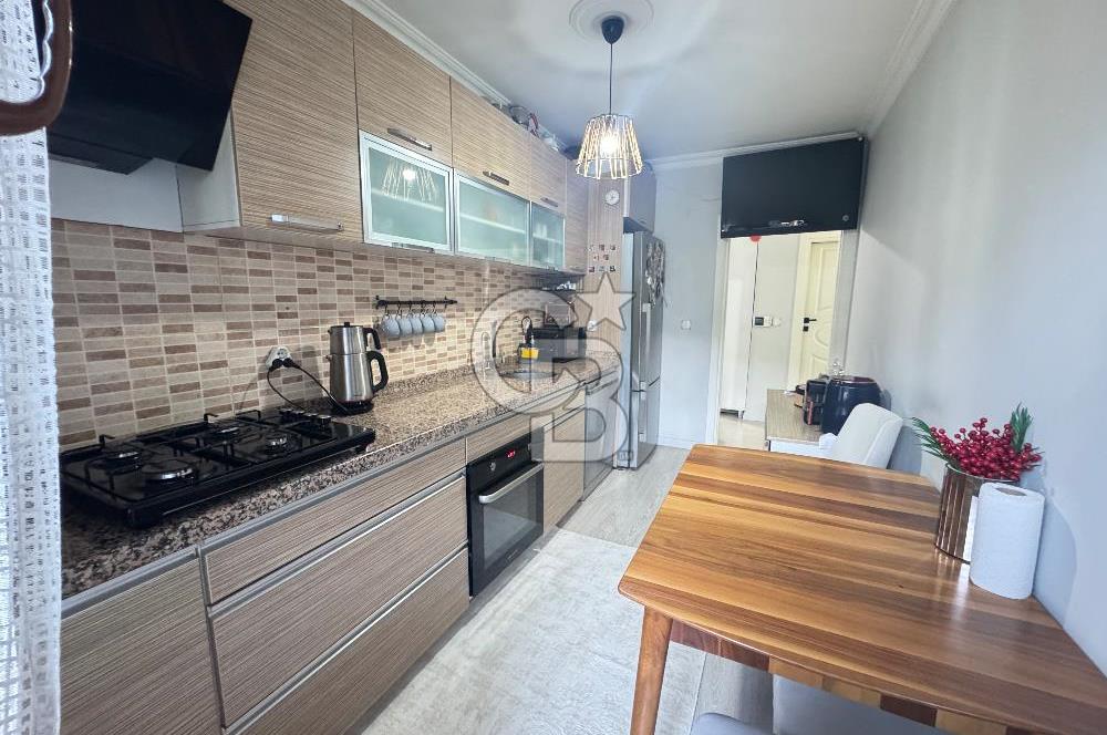 Sancaktepe necipfazıl caddesi üzerinde satılık 3 + 1 daire