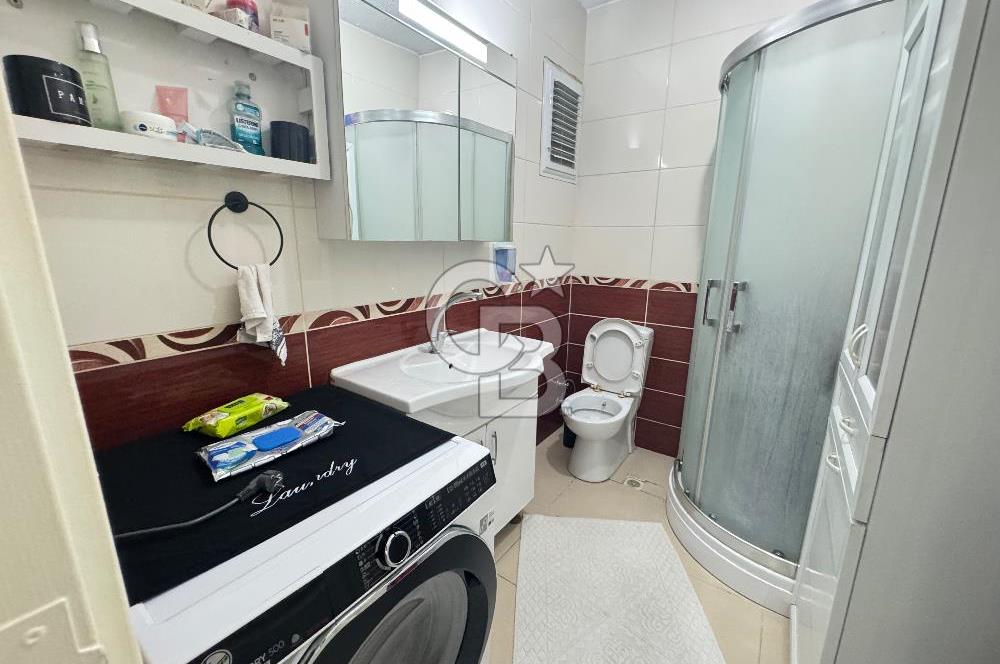 Sancaktepe necipfazıl caddesi üzerinde satılık 3 + 1 daire