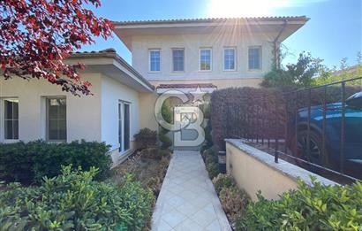 Ardıçlı Göl Evleri Satılık 5+2 Dubleks Villa