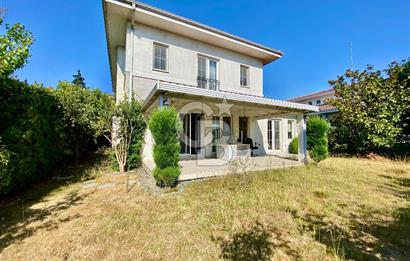 Ardıçlı Göl Evleri Satılık 5+2 Dubleks Villa