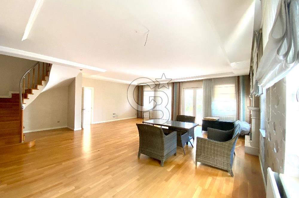 Ardıçlı Göl Evleri Satılık 5+2 Dubleks Villa