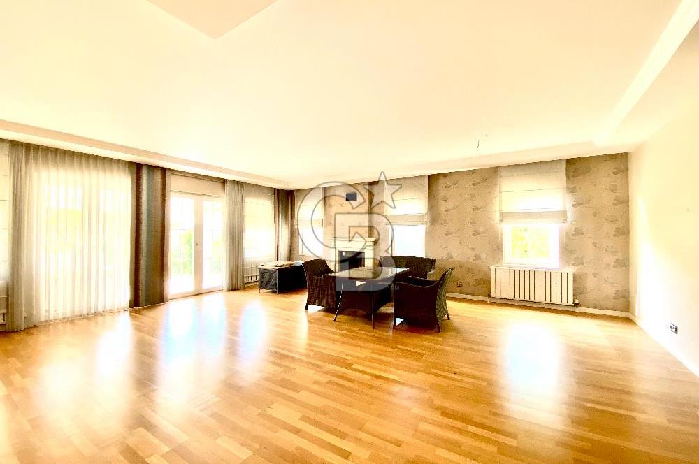 Ardıçlı Göl Evleri Satılık 5+2 Dubleks Villa