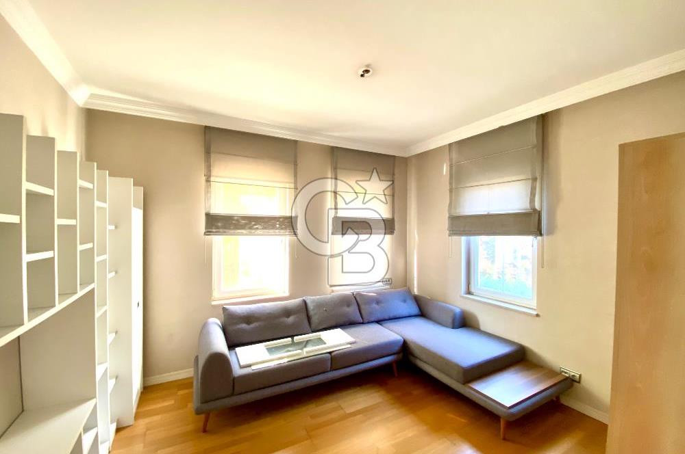 Ardıçlı Göl Evleri Satılık 5+2 Dubleks Villa