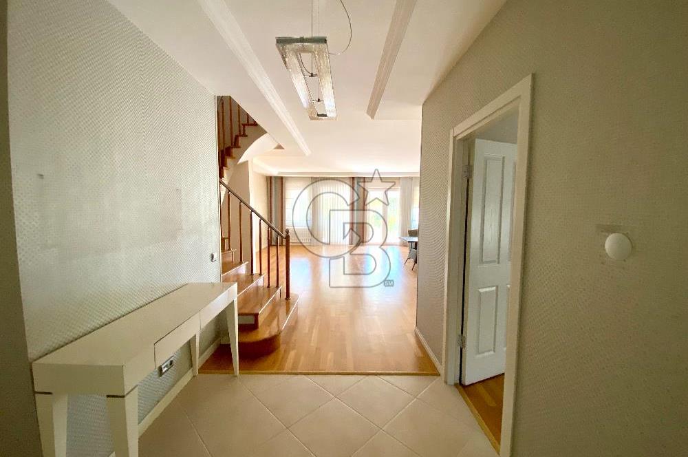 Ardıçlı Göl Evleri Satılık 5+2 Dubleks Villa
