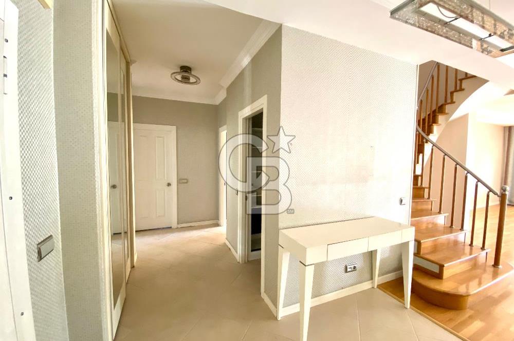 Ardıçlı Göl Evleri Satılık 5+2 Dubleks Villa