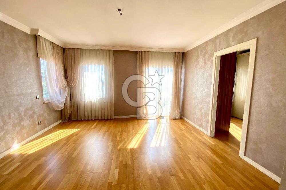 Ardıçlı Göl Evleri Satılık 5+2 Dubleks Villa