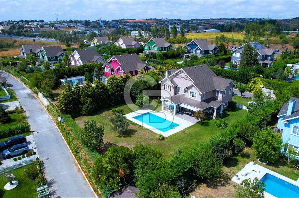 SUNFLOWER KARAAĞAÇ SATILIK 6+1 VİLLA