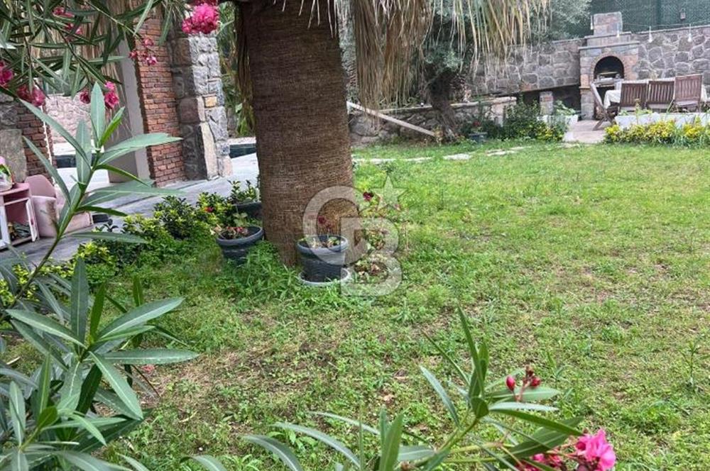 BODRUM GÖLKÖY'DE yıllık kiralık ÖZEL HAVUZLU VE PLAJLI TAŞ VİLLA