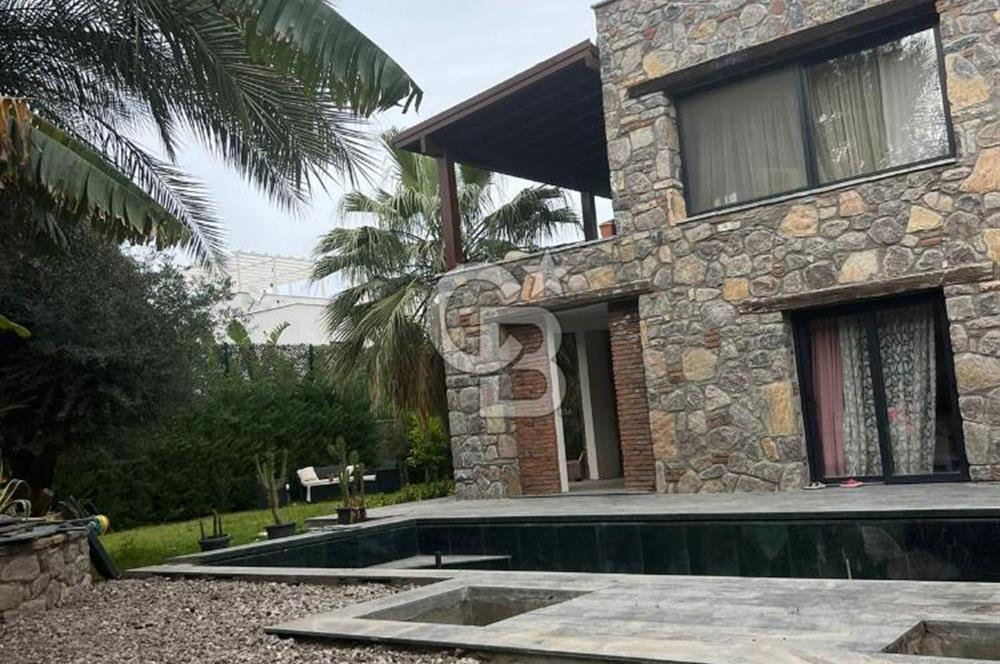 BODRUM GÖLKÖY'DE yıllık kiralık ÖZEL HAVUZLU VE PLAJLI TAŞ VİLLA