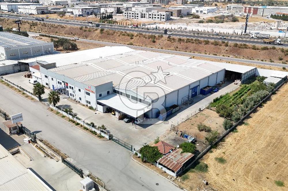 Kemalpaşa OSB'de 10.000 m' Arsa İçinde 8250 m2 Satılık Fabrika 