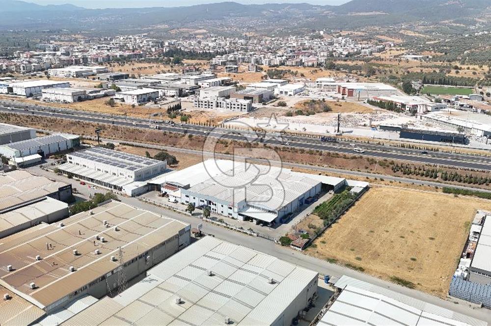 Kemalpaşa OSB'de 10.000 m' Arsa İçinde 8250 m2 Satılık Fabrika 