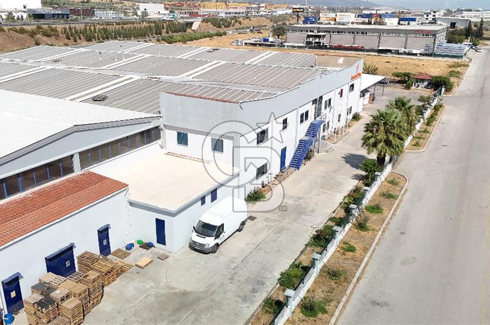Kemalpaşa OSB'de 10.000 m' Arsa İçinde 8250 m2 Satılık Fabrika 
