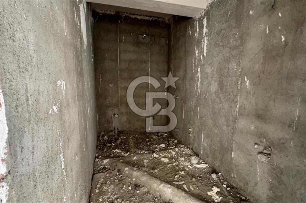 CB Elexus| Başiskele'de Deniz Manzaralı Satılık 4+1 Çatı Dubleks