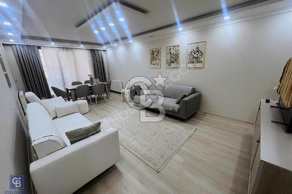 ESENYURT DA SAADETDERE METROBÜSE 2 DK SATILIK 2+1 DAİRE