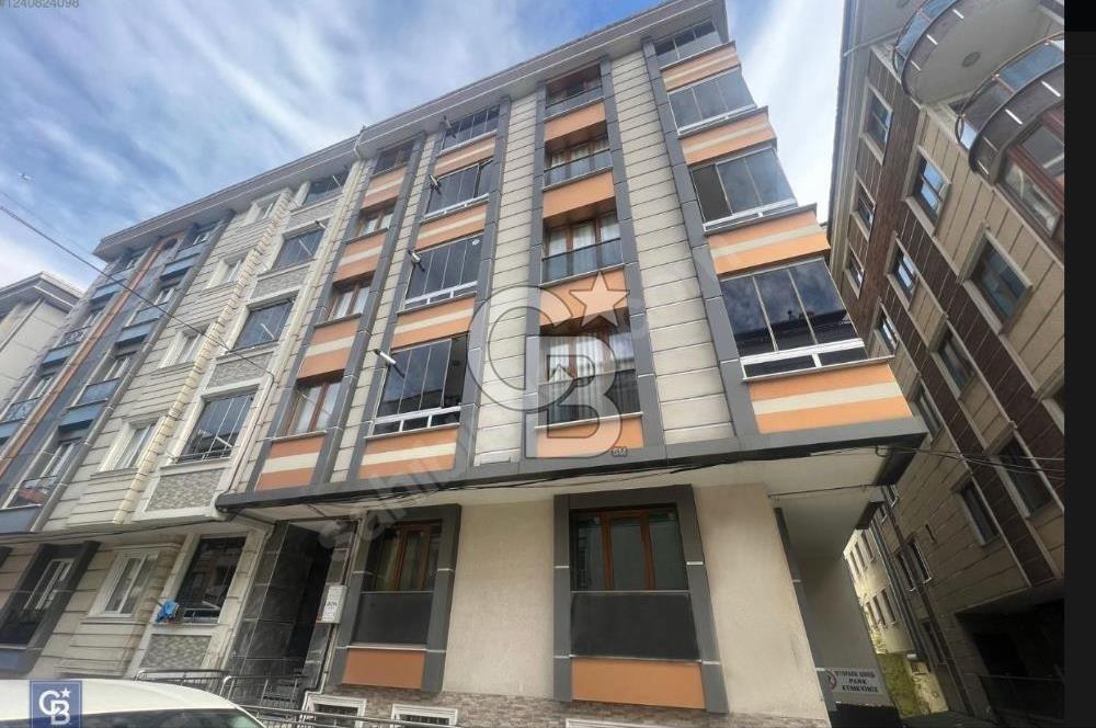 ESENYURT DA SAADETDERE METROBÜSE 2 DK SATILIK 2+1 DAİRE