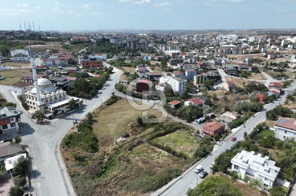 TAŞOLUKTA SATILIK VİLLA İMARLI 1046 METRE ARSA