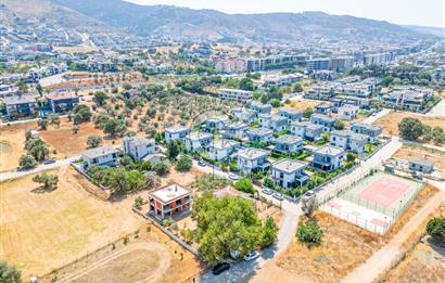GÜZELBAHÇE YELKİ SATILIK 15/30 İMARLI 601 M2 ARSA