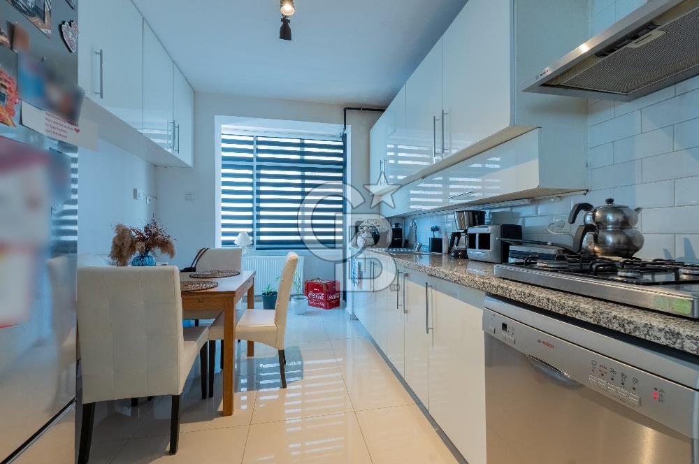 Alsancak Plevne Bulvarı 3+1 Satılık Daire