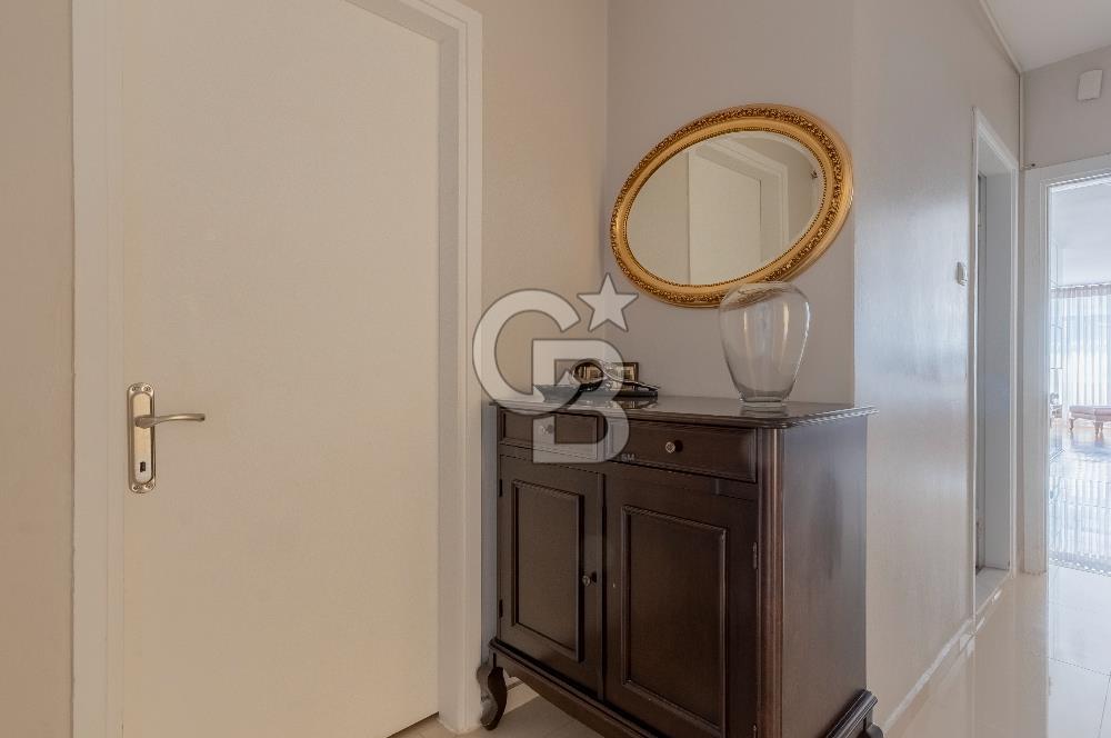 Alsancak Plevne Bulvarı 3+1 Satılık Daire