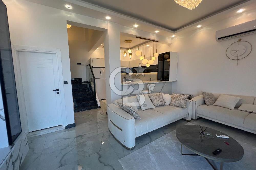 Torbalı Çapak’ta 3+1 Havuzlu 190m2 Tripleks Satılık Villa