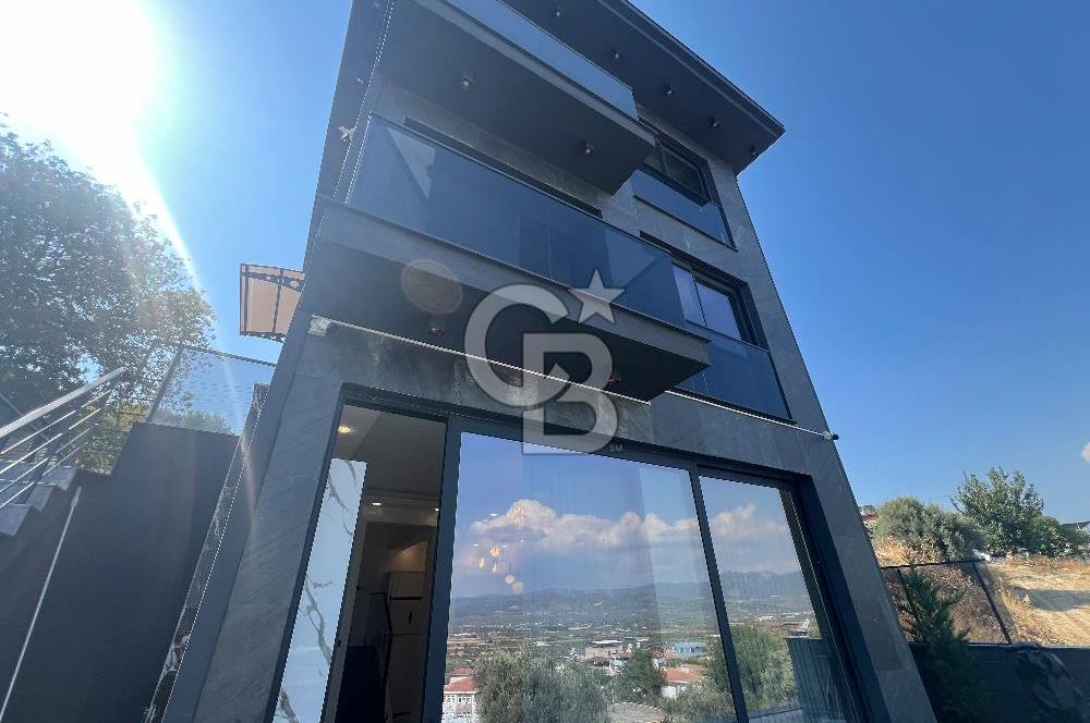 Torbalı Çapak’ta 3+1 Havuzlu 190m2 Tripleks Satılık Villa