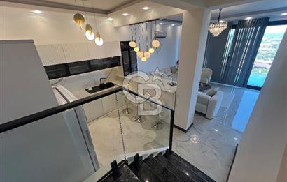 Torbalı Çapak’ta 3+1 Havuzlu 190m2 Tripleks Satılık Villa