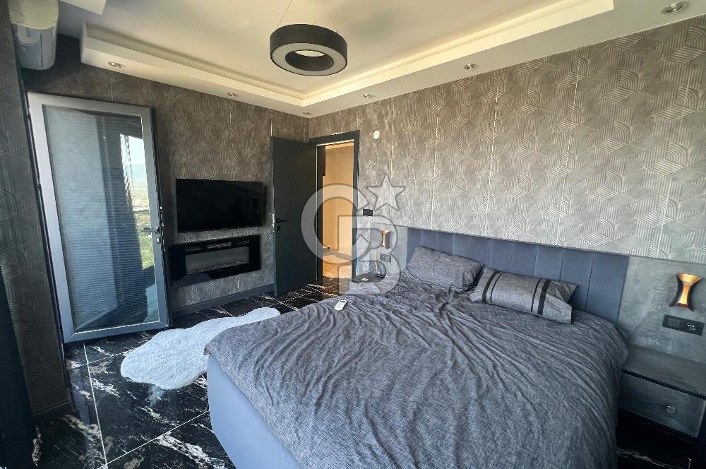 Torbalı Çapak’ta 3+1 Havuzlu 190m2 Tripleks Satılık Villa