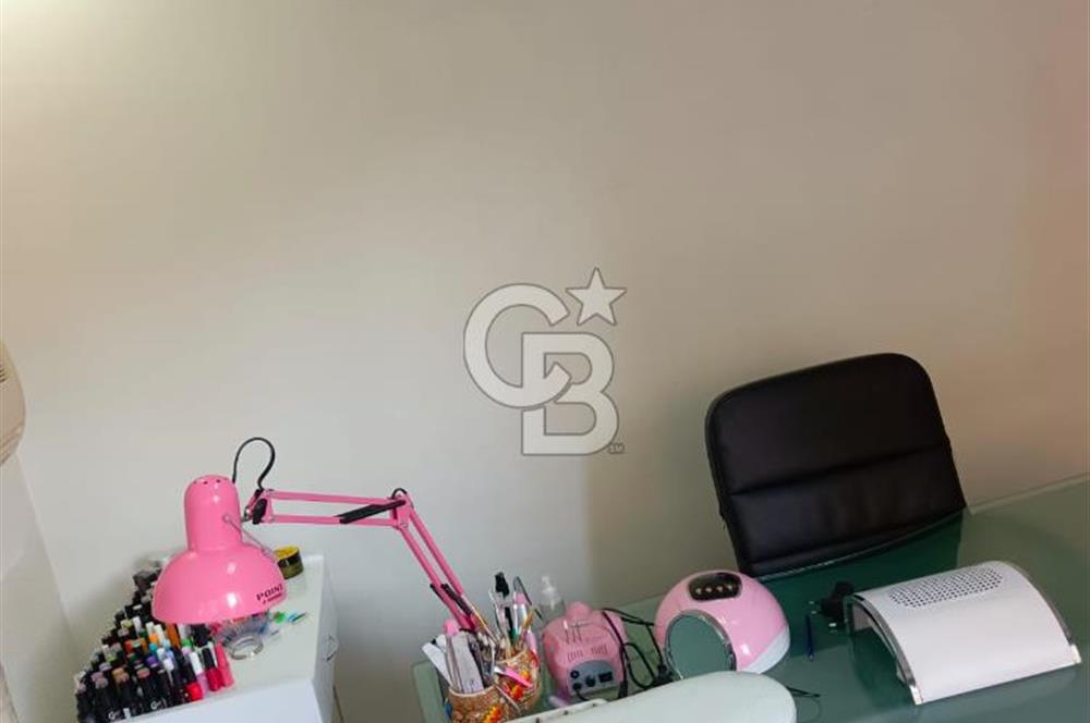 MEŞRUTİYET CADDESİNDE DEVREN GÜZELLİK SALONU