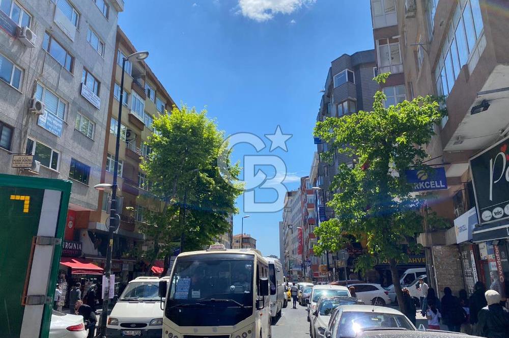 Şirinevler Meydan'a Çok Yakın Fırsat Kiralık Büro Ofis