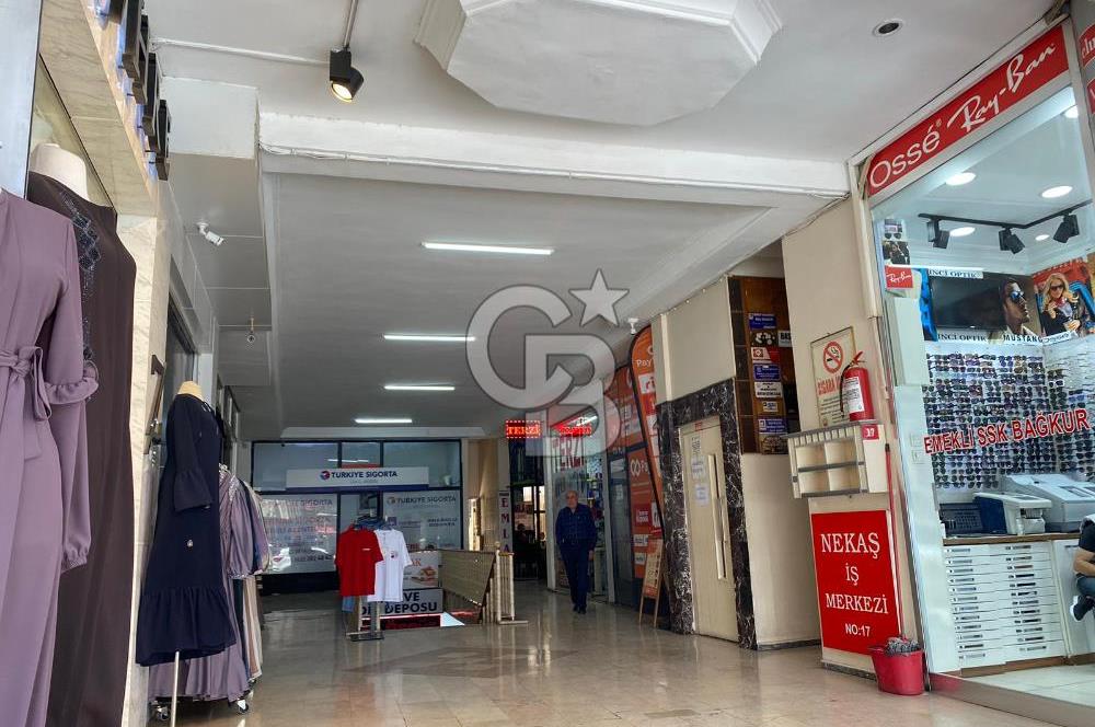 Şirinevler Meydan'a Çok Yakın Fırsat Kiralık Büro Ofis