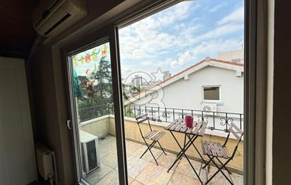 Koşuyolu'nda Özel Otoparklı, Bahçeli, Bakımlı Kiralık 9+2 Villa
