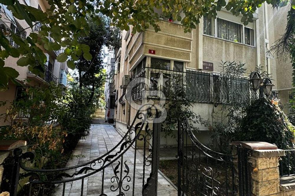 Acıbadem Sakinler'de, Geniş, Avantajlı, Satılık 3+1 Daire