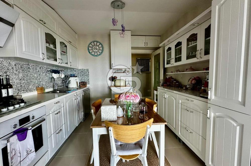 FELİCİA 1 SİTESİNDE DENİZ MANZARALI SATILIK 2+1 DAİRE