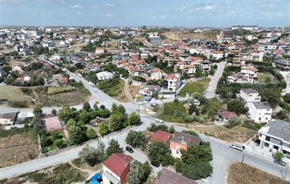TAŞOLUKTA SATILIK VİLLA İMARLI 1046 METRE ARSA