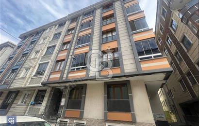 ESENYURT DA SAADETDERE METROBÜSE 2 DK SATILIK 2+1 DAİRE