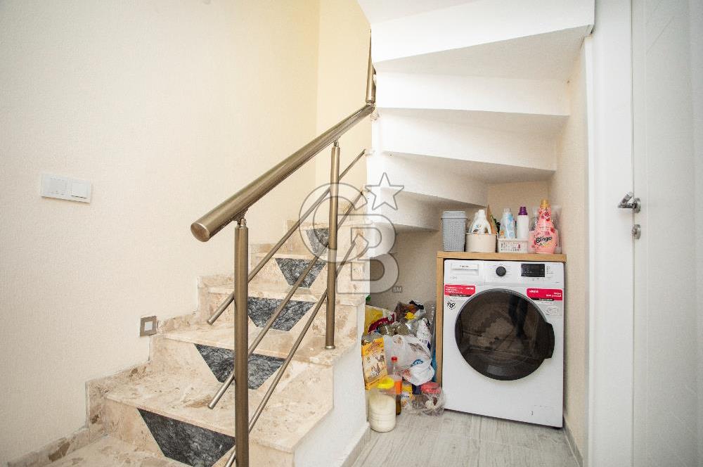 Foça Bağarası Kazım Dirik Mah. Kiralık 3+1 Dubleks Daire