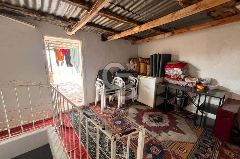 arsa ve 2 katlı bina