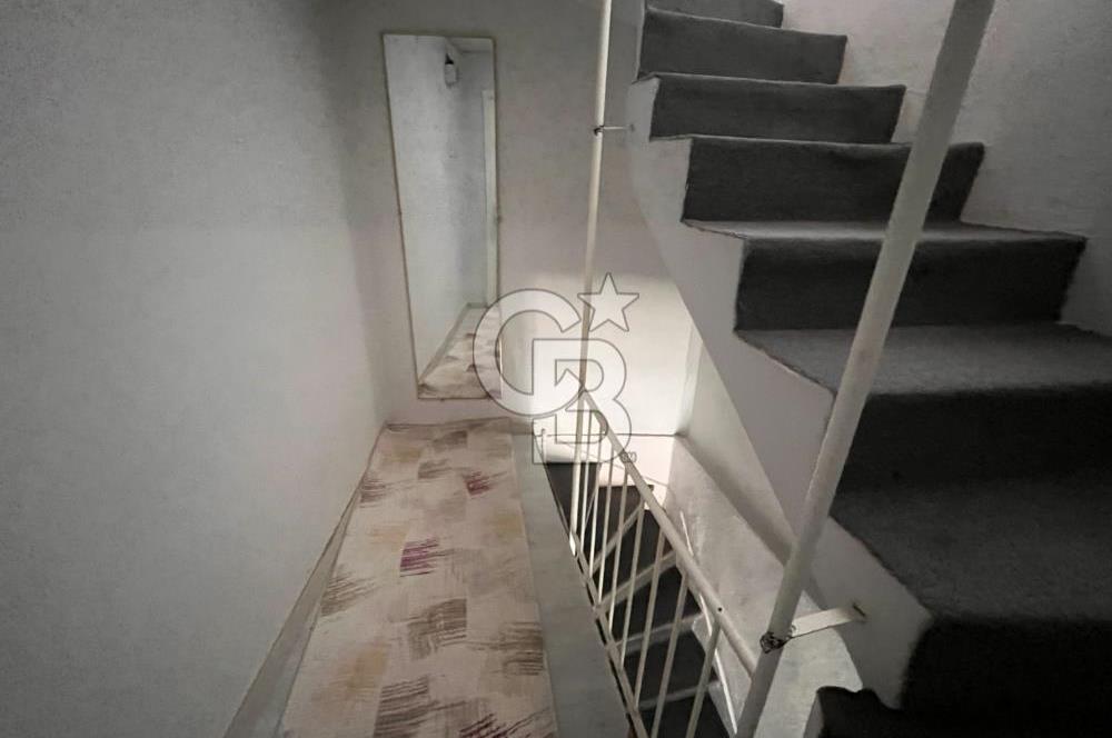 arsa ve 2 katlı bina