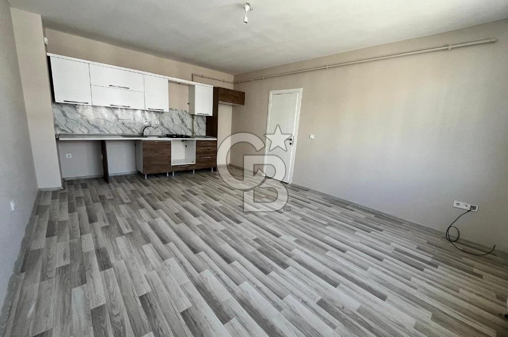 İzmir Çiğli Evka5 te Efe City Sitesinde KİRALIK 1+1 Daire CB PH