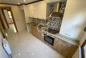 METRO'YA 5 DK MESAFEDE OTOPARKLI GÜVENLİ 130M2 3+1