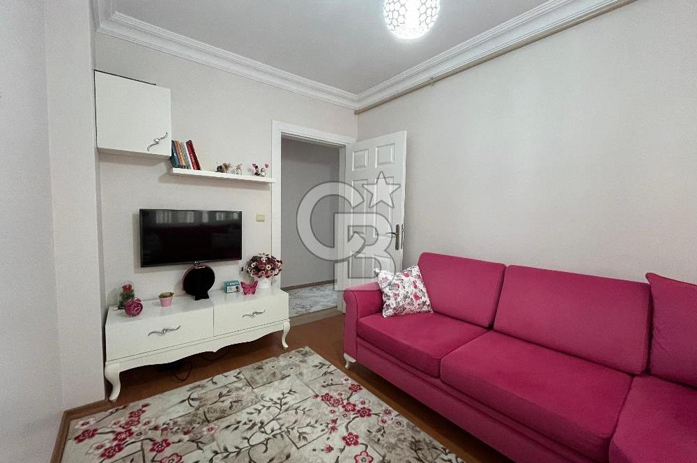 Maltepe Fındıklı'da üniversiteye 3 dakika balkonlu Ara kat 3+1