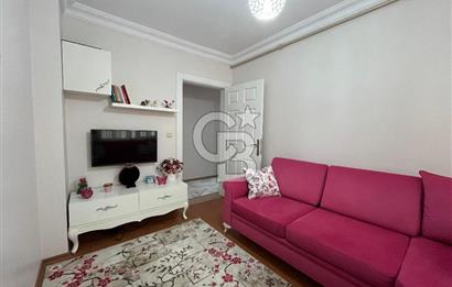 Maltepe Fındıklı'da üniversiteye 3 dakika balkonlu Ara kat 3+1