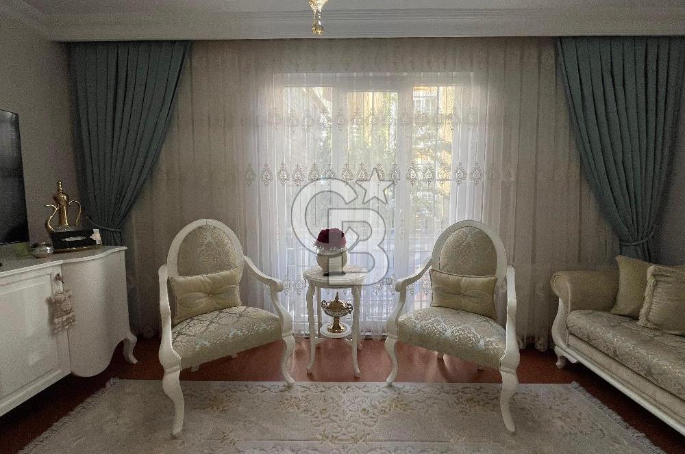 Maltepe Fındıklı'da üniversiteye 3 dakika balkonlu Ara kat 3+1