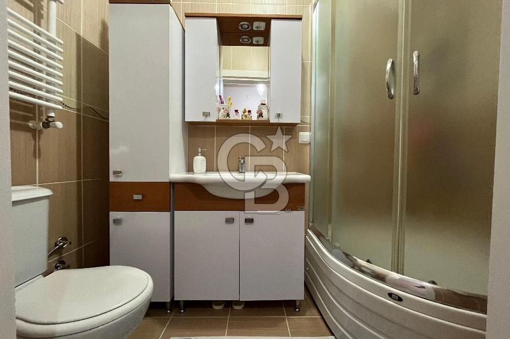 Maltepe Fındıklı'da üniversiteye 3 dakika balkonlu Ara kat 3+1